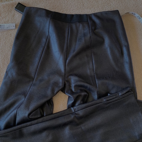 TAHARI Reptile Straight Leg Pants - Picture 3 of 12